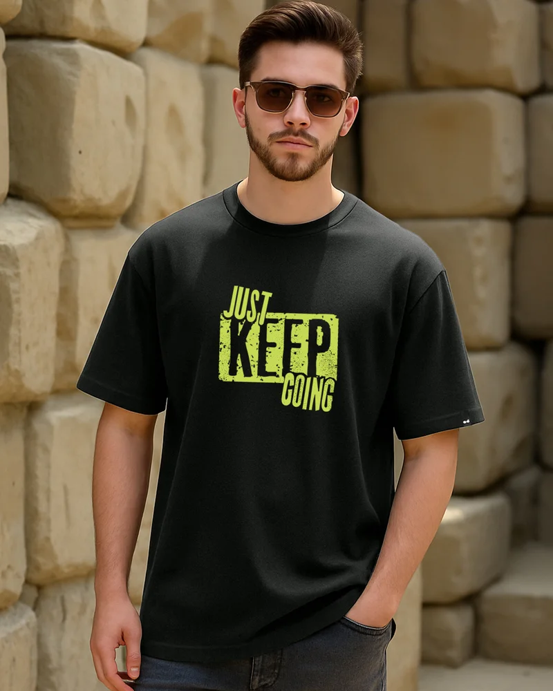 بيواكوف Men's Jet Black Just Keep Going Typography Oversized T-shirt
